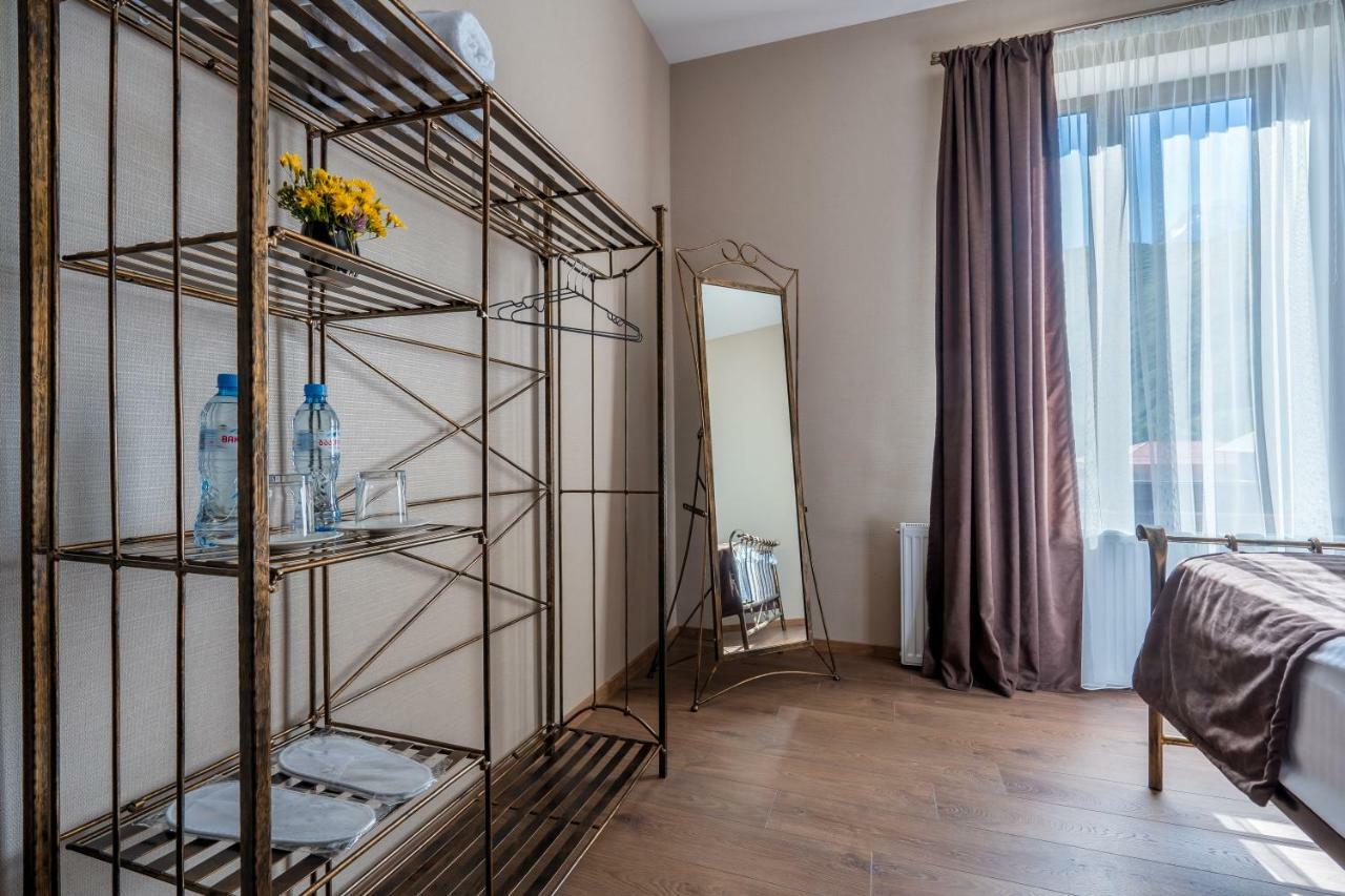Travel Inn Kazbegi Ngoại thất bức ảnh