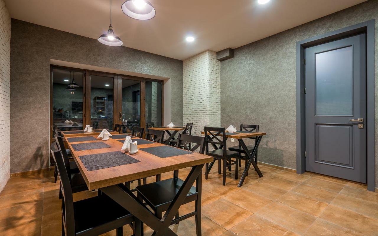 Travel Inn Kazbegi Ngoại thất bức ảnh
